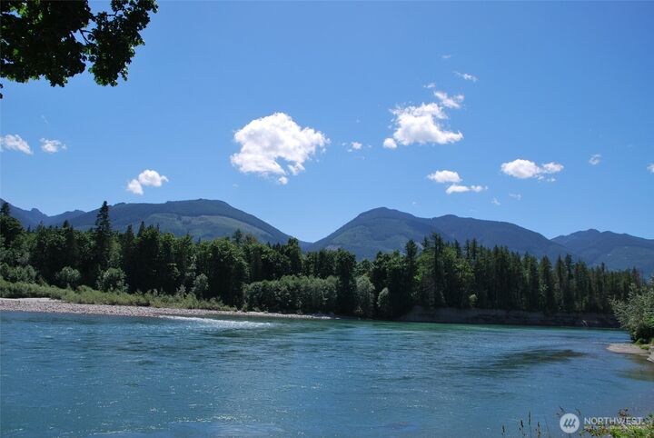 Property Photo: 41564 Cape Horn Drive WA 98237