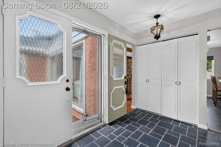 Property Photo:  12867 Via Catherina Drive  MI 48439 