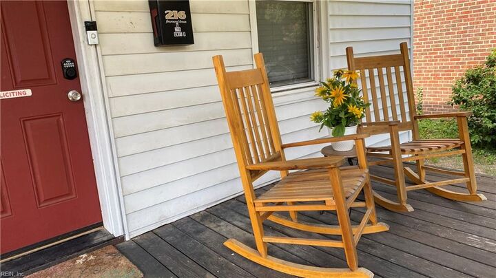 Property Photo:  216 Nansemond Ave  VA 23434 