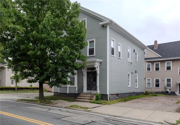 Property Photo:  229 Gano Street  RI 02906 