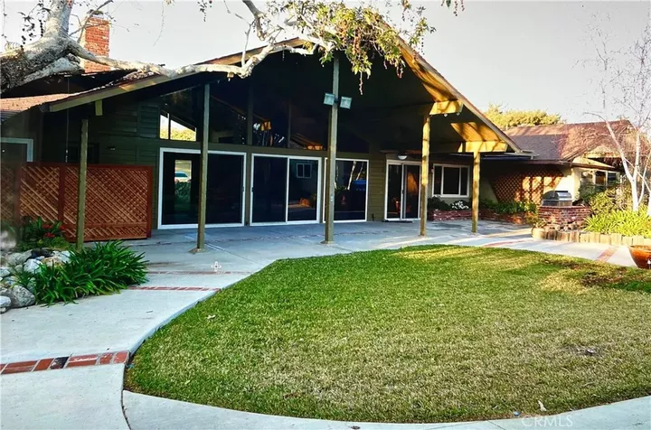 Property Photo:  838 Maryhurst  CA 91711 