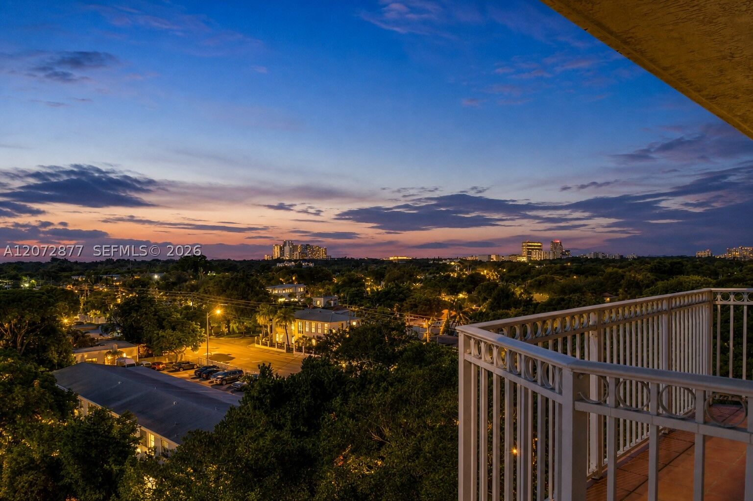 Property Photo:  1650 Coral Way Ph-9  FL 33145 