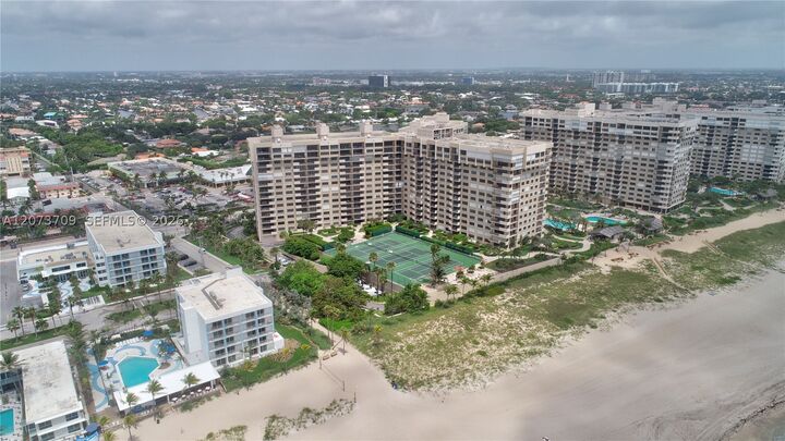 Property Photo: 4900 N Ocean Blvd 912 FL 33308