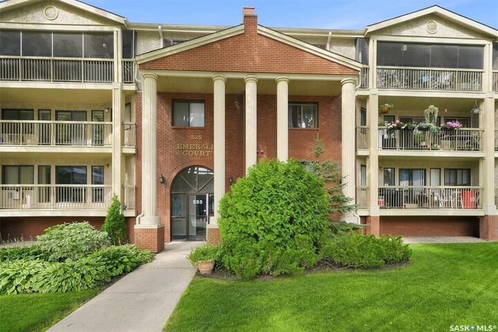 Property Photo:  525 5th Avenue N 203  SK S7K 2R1 