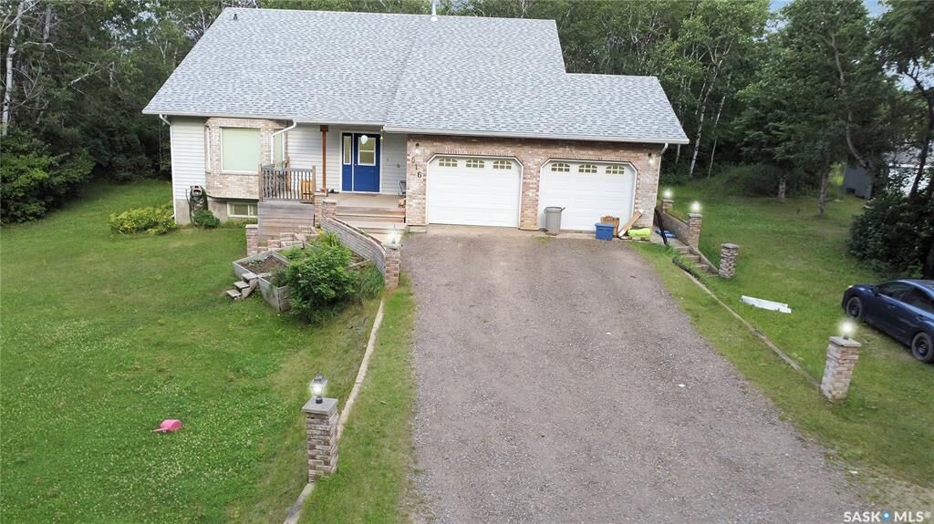 Property Photo:  616 Boundary Street  SK S6V 0A1 