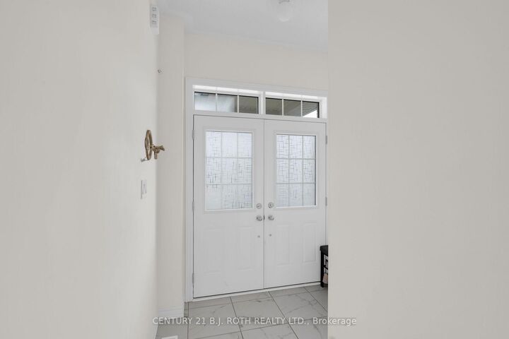 Property Photo:  96 Nottingham Road  ON L9N 0L3 