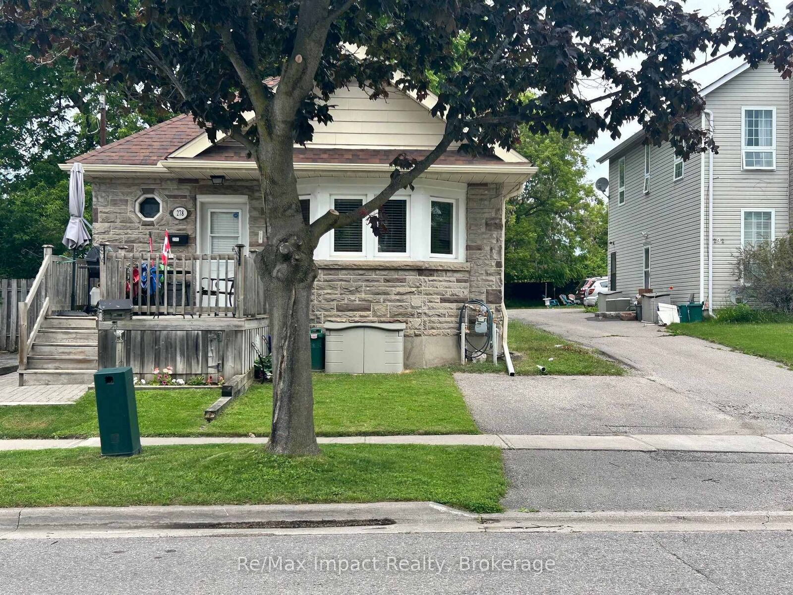 Property Photo: 278 William Street E ON L1G 1K8