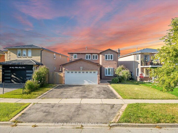 162 Major William Sharpe Drive — photo 1
