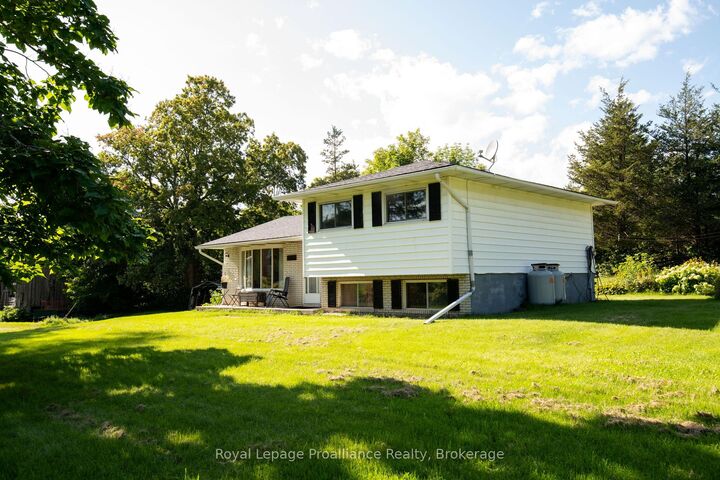 Property Photo: 47 Shannon Road ON K0K 2V0