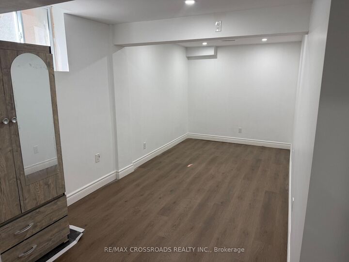 Property Photo:  82 Jack Monkman Crescent  ON L3S 0A4 