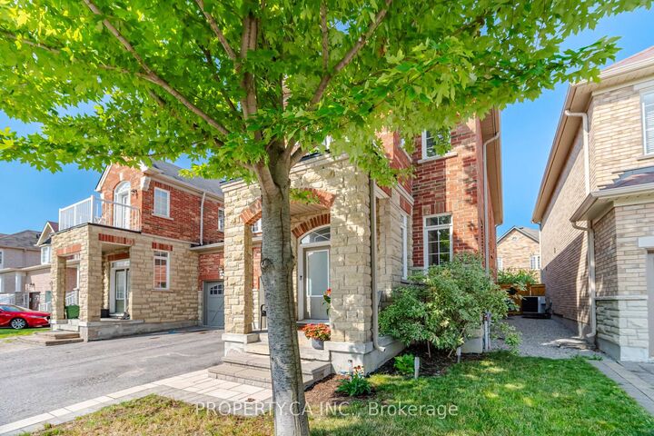 Property Photo: 46 Fred McLaren Boulevard ON L6E 0N5