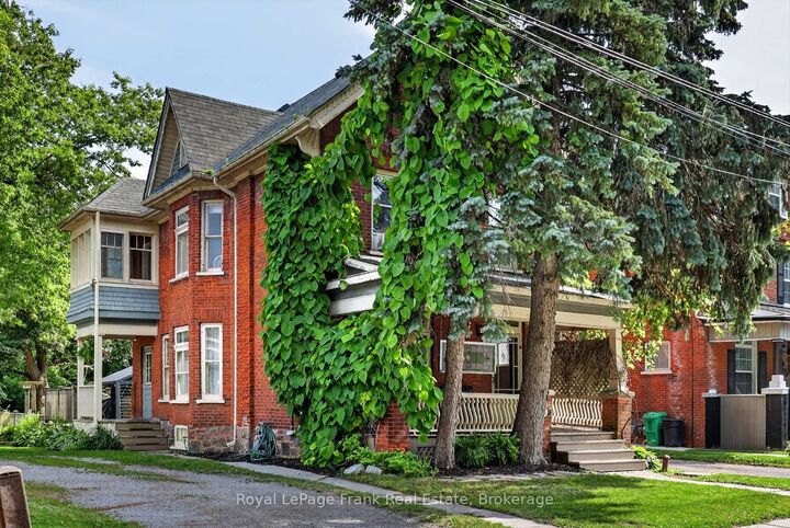 121 Romaine Street — photo 1