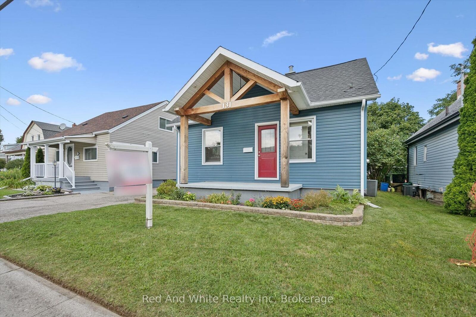 Property Photo:  131 Norfolk Avenue  ON N1R 3V3 