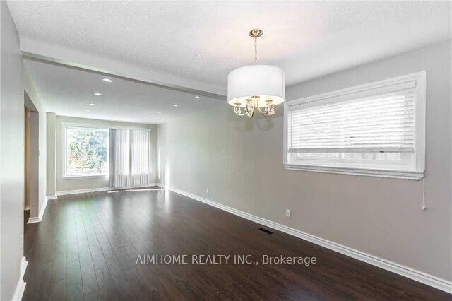 Property Photo:  34 Hagerman Boulevard  ON L3R 2A7 