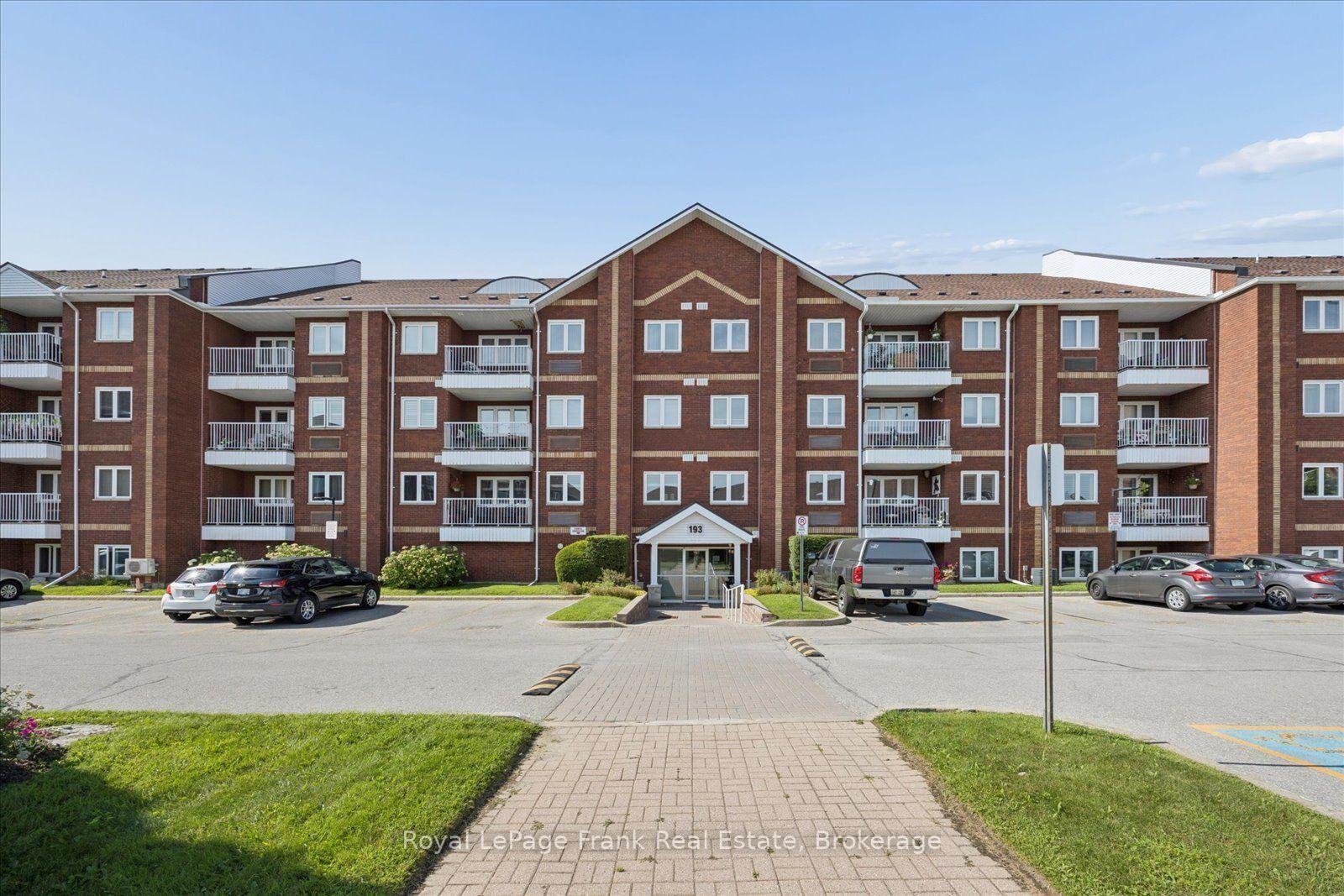 Property Photo: 193 Lake Driveway Drive W 210 ON L1S 7H8