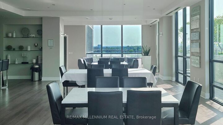 Property Photo:  3975 Grand Park Drive 4606  ON L5B 4M6 