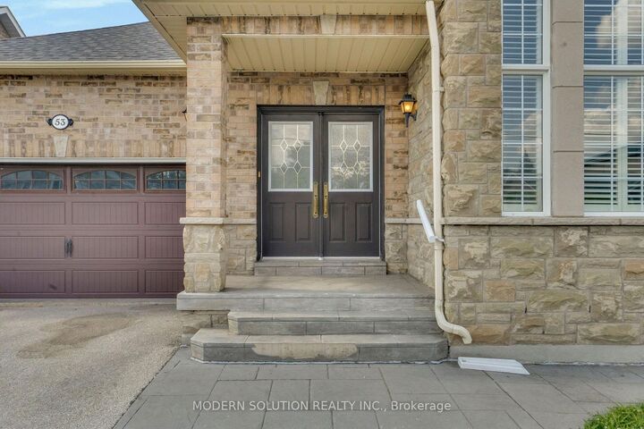 Property Photo: 53 Ellwood Drive W ON L7E 4W8