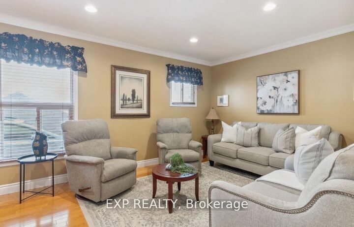 Photo de la propriété:  259 O'Donoghue Unit2 Avenue  ON L6H 3W5 