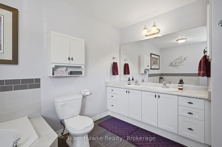Property Photo: 3 Sheppard Drive ON L0K 2A0