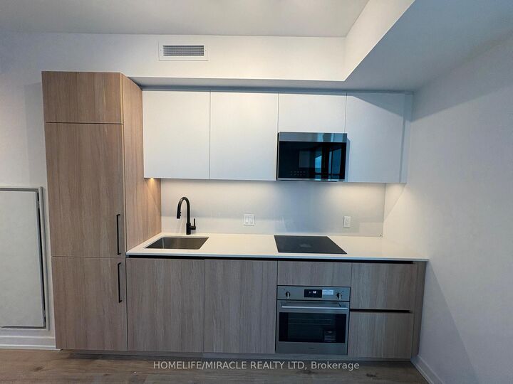 Photo de la propriété:  35 Parliament Street 2110  ON M5A 1G1 