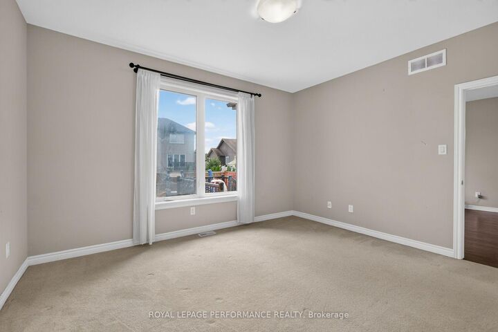 Property Photo:  157 Boxcar Crescent  ON K4R 0C4 