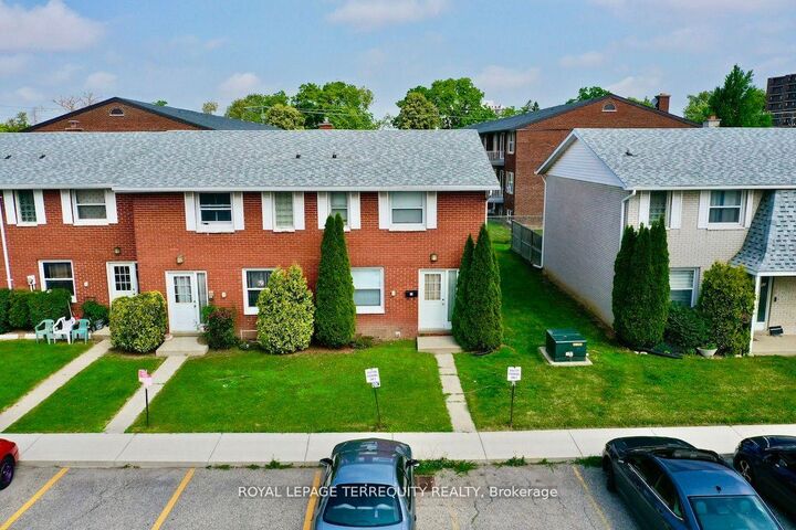 35 Orchard Place — photo 1