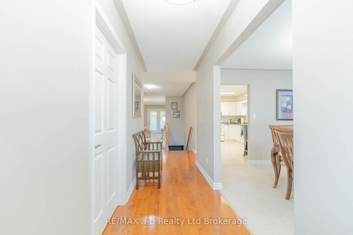 23 Armstrong Drive — photo 1