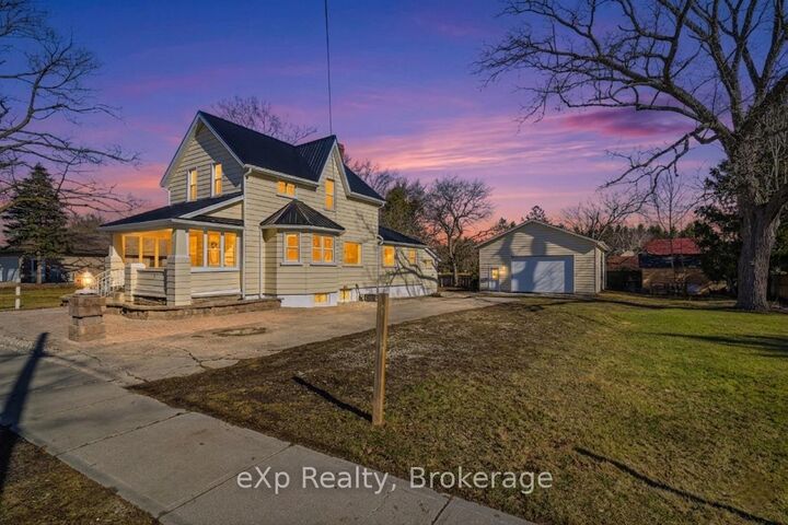 192 William Street W — photo 1