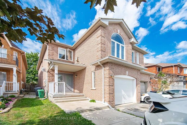65 Coolspring Crescent — photo 1