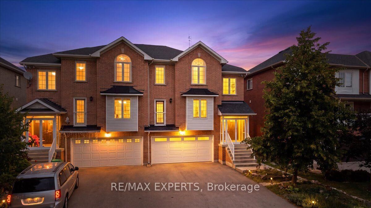 Property Photo: 64 Knoll Haven Circle ON L7E 2V5