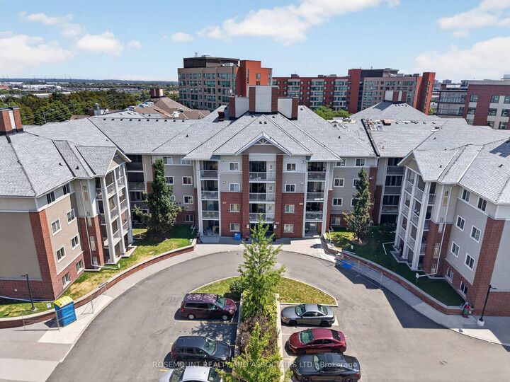 Property Photo: 5225 Finch Avenue E 202 ON M1S 5W8