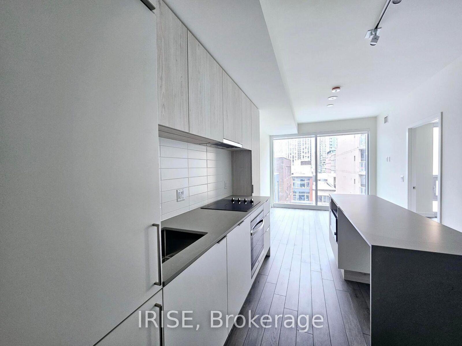 Property Photo:  89 Church Street 607  ON M5C 0B7 