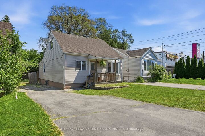 53 Dalhousie Avenue — photo 1
