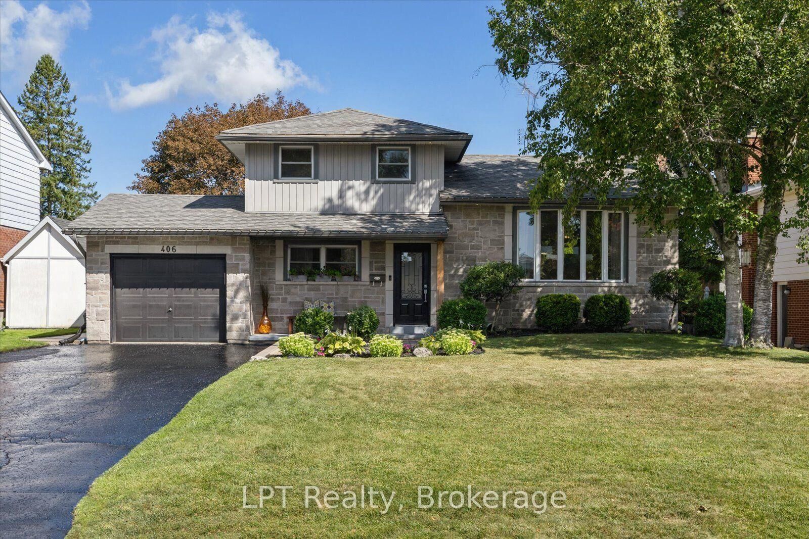 Property Photo: 406 Glenmar Avenue ON L1J 3J8
