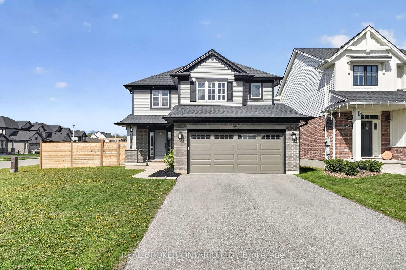 Property Photo: 48 Curren Crescent ON N4G 0J3