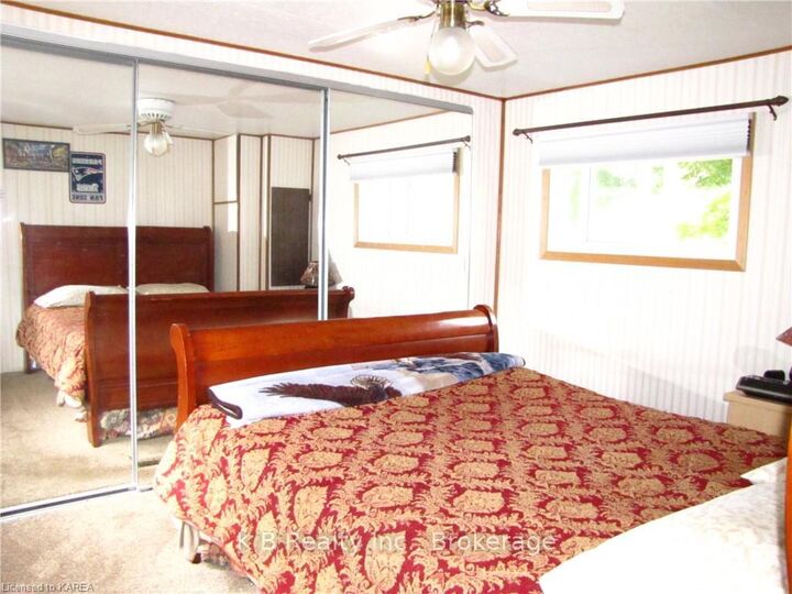 Property Photo: 36 Worthington Way ON K7K 5C3