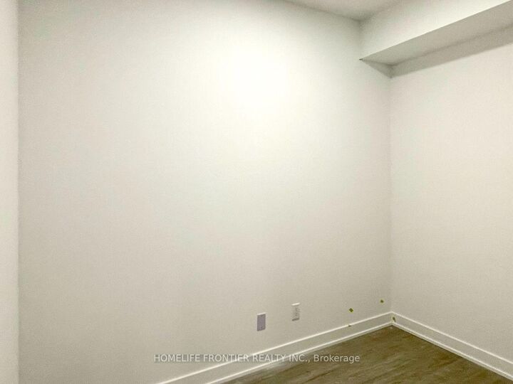Property Photo:  8188 Yonge Street 415  ON L4J 0M2 