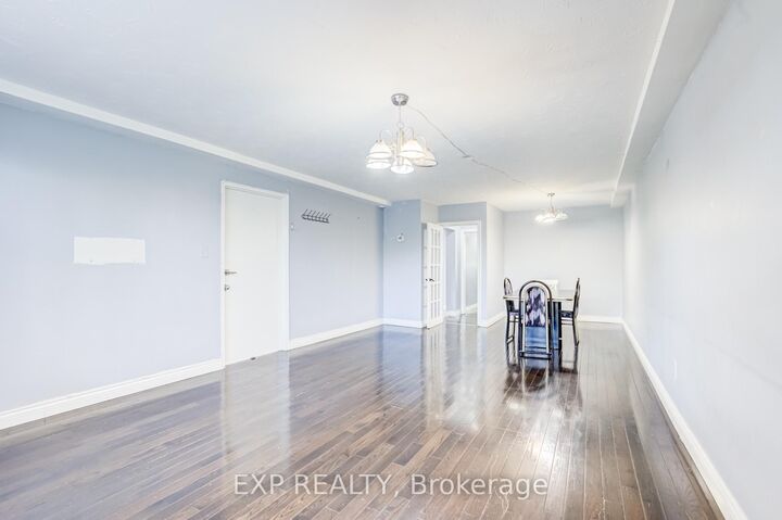 Property Photo:  767 Marlee Avenue Main  ON M6B 3J8 