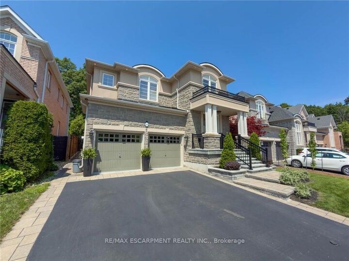 Property Photo: 80 Sutherland Crescent ON L9K 0G9