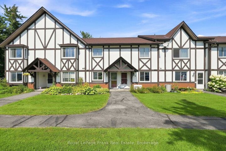 Property Photo: 31 Laguna Parkway 3 ON L0K 1B0