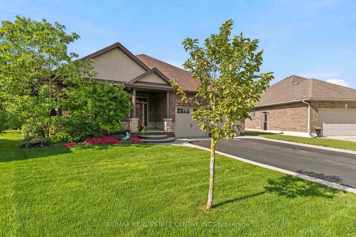 Property Photo: 99 Magnolia Drive ON N0A 1N6