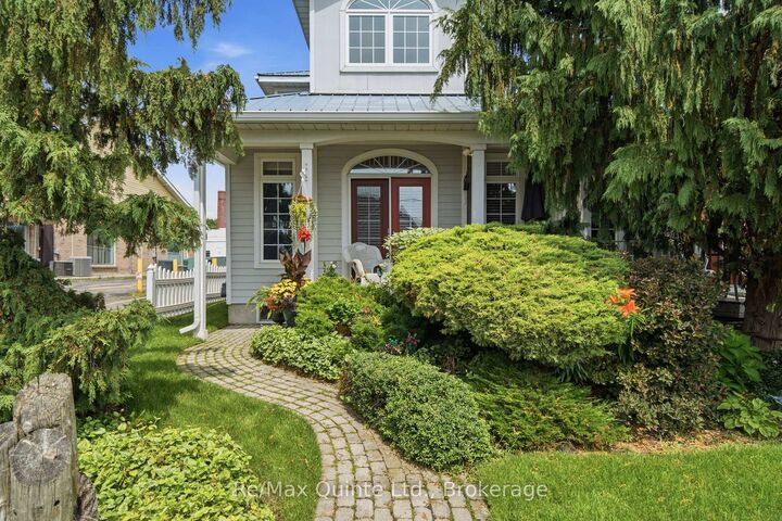 Property Photo: 86 Pinnacle Street S ON K8N 5Y5