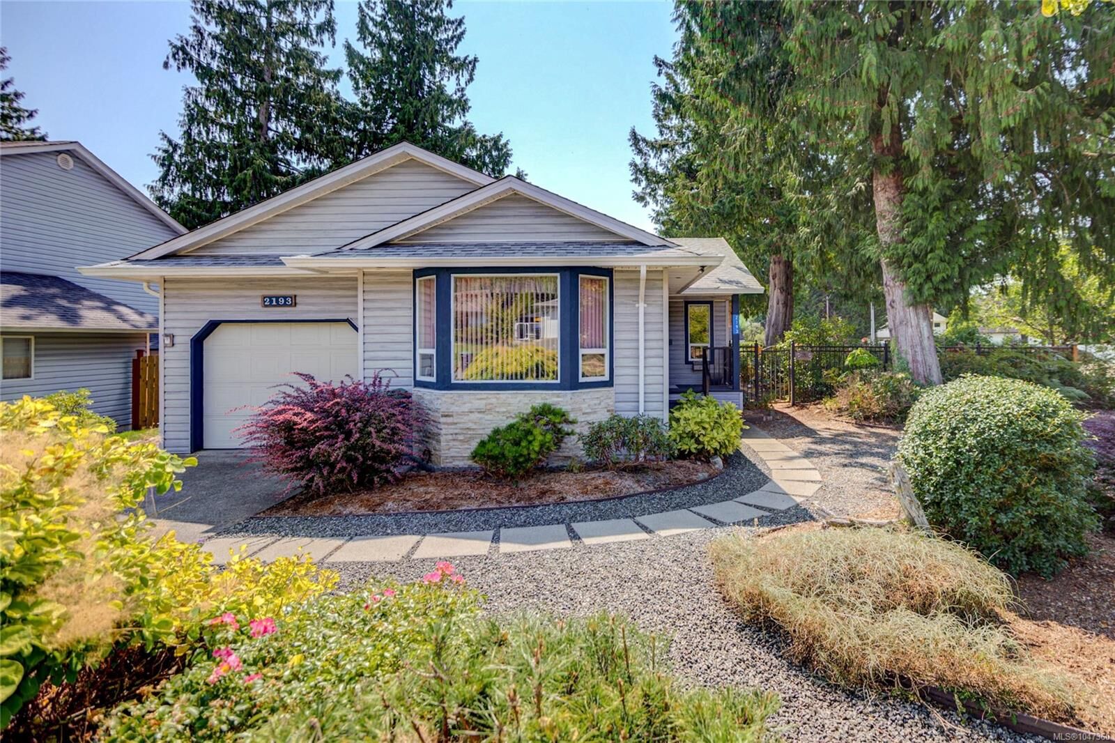 Property Photo: 2193 Cardinal Pl BC V9M 3G2