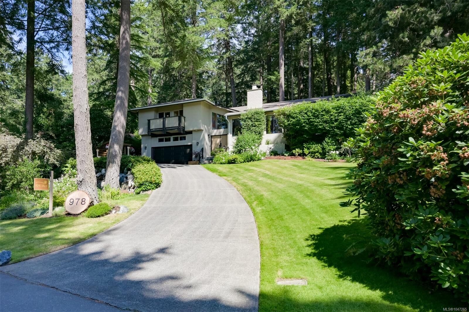 Property Photo: 978 Fir Tree Glen BC V8X 5B7