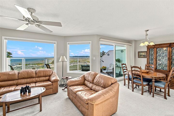 Property Photo:  330 Dogwood St #218  BC V9P 1P7 