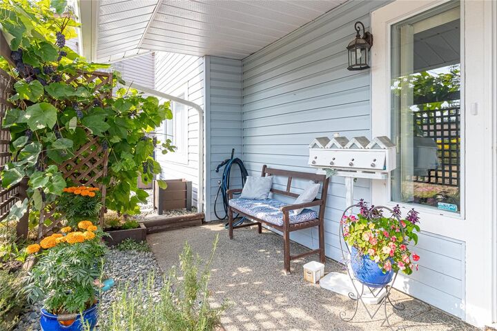Property Photo:  5208 Kaitlyns Way  BC V9T 5W1 