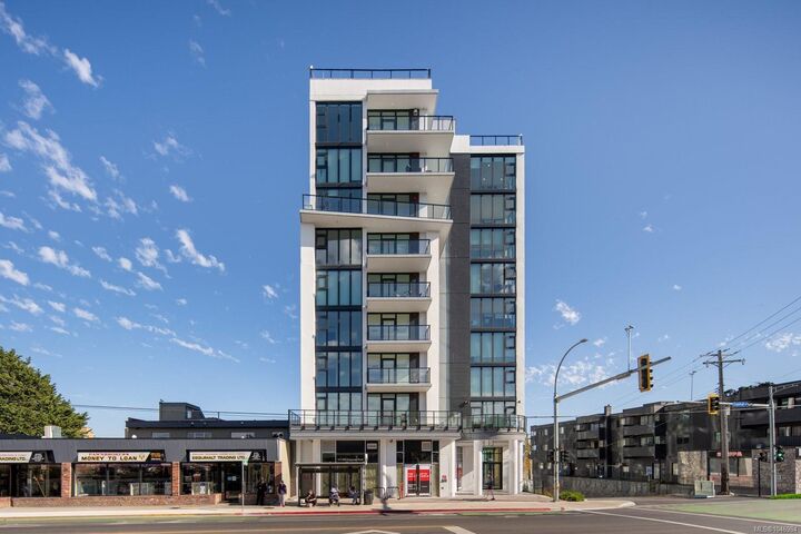 899 Esquimalt Rd #905 — photo 1