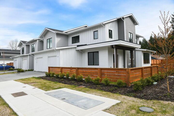 Property Photo: 1090 Evergreen Rd #1 BC V9W 3R9