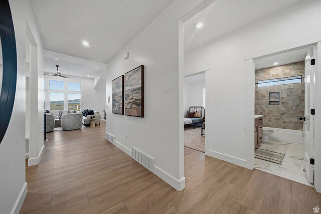 Property Photo:  514 E Gilmour St 117  UT 84074 