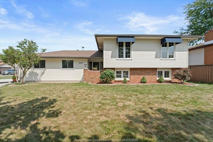 Property Photo: 2402 St. Alphonse Avenue ON N8N 2W9